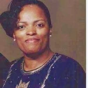 Meet your Posher, Latesha